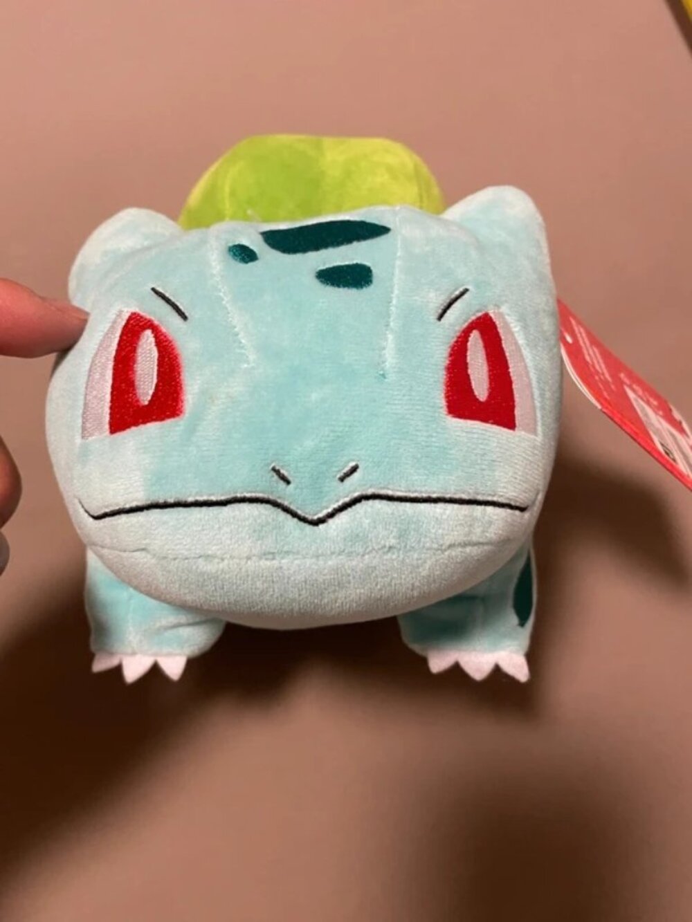 Pokémon Bulbasaur Plush Stuffed Toy NWT